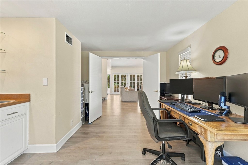 Main floor bedroom right now shows wet bar instead of closet - 25516 La Mirada Street, Laguna Hills CA 92653 - photo 25