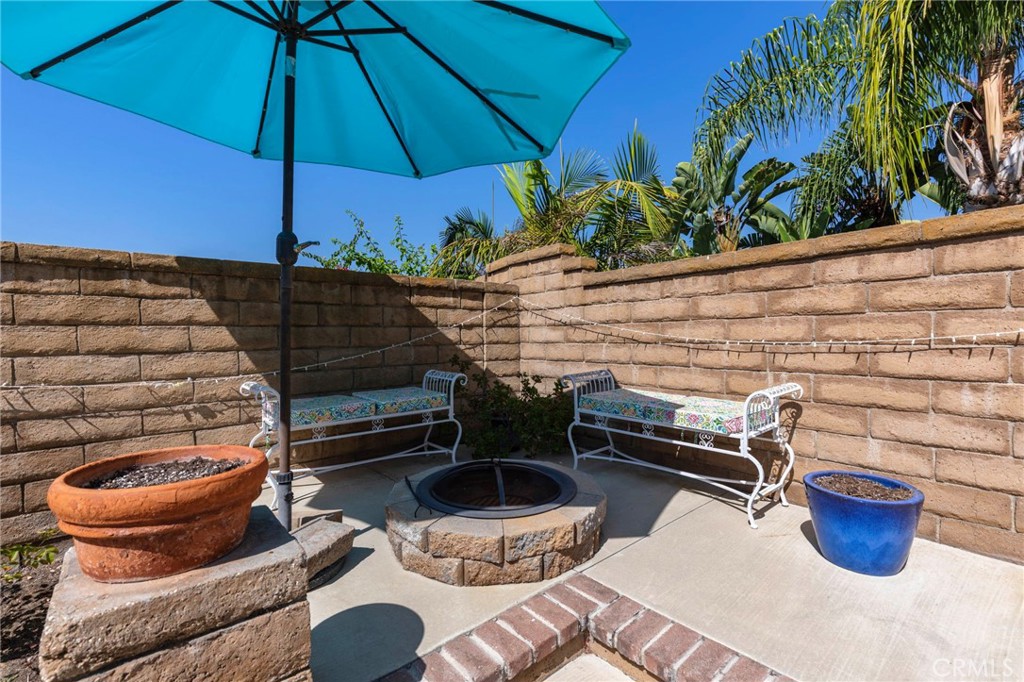 Sitting area by pool - 25516 La Mirada Street, Laguna Hills CA 92653 - photo 50