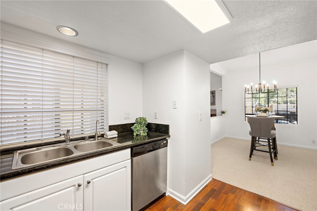 Kitchen - 25531 Indian Creek Ln G, Laguna Hills CA 92653 - photo 10