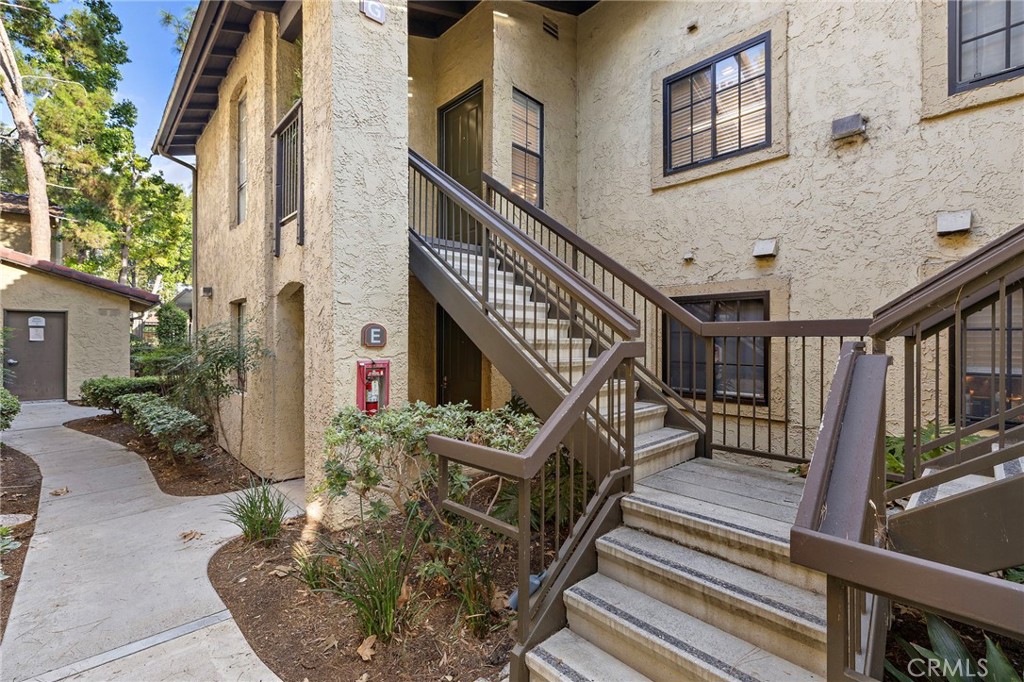 Entry - 25531 Indian Creek Ln G, Laguna Hills CA 92653 - photo 20