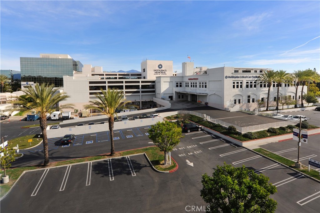 Hospital - 25531 Indian Creek Ln G, Laguna Hills CA 92653 - photo 32