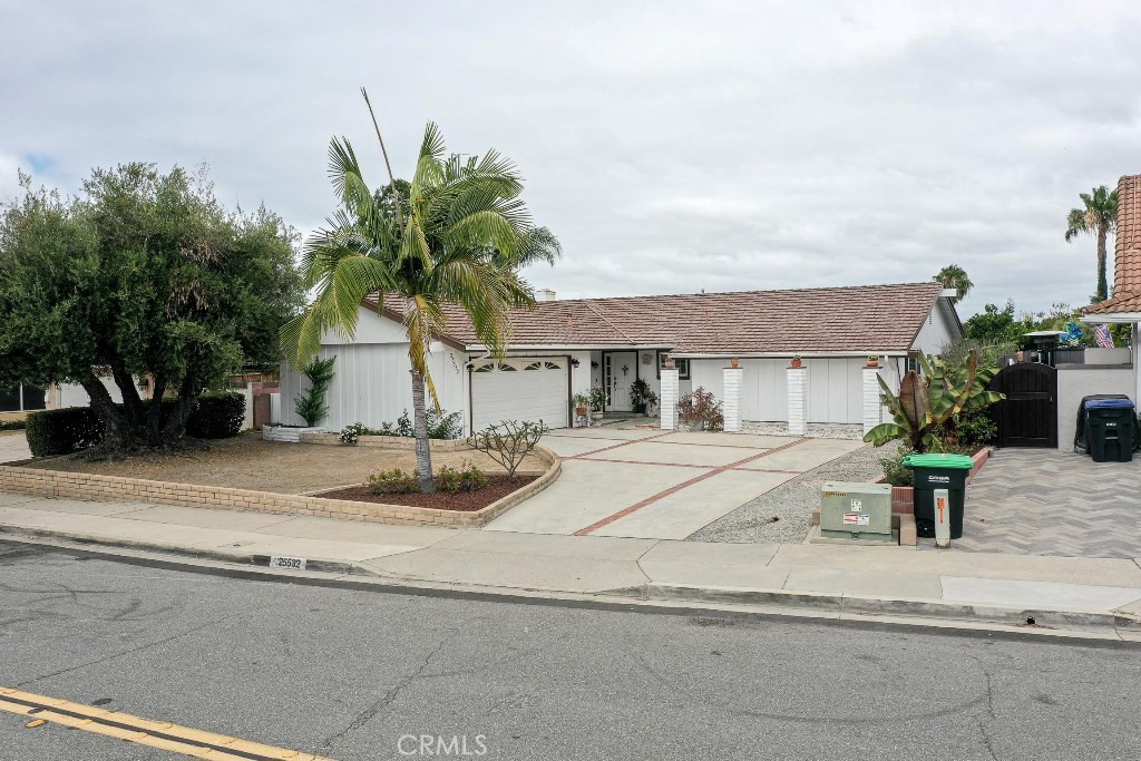 25532 Charlemagne, Laguna Hills CA 92653 - photo 21