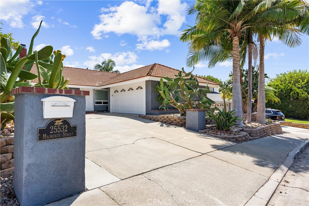25532 Mackenzie Street, Laguna Hills CA 92653 - photo 1