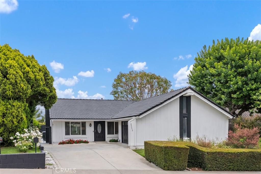 25552 Mackenzie Street, Laguna Hills CA 92653 - photo 1