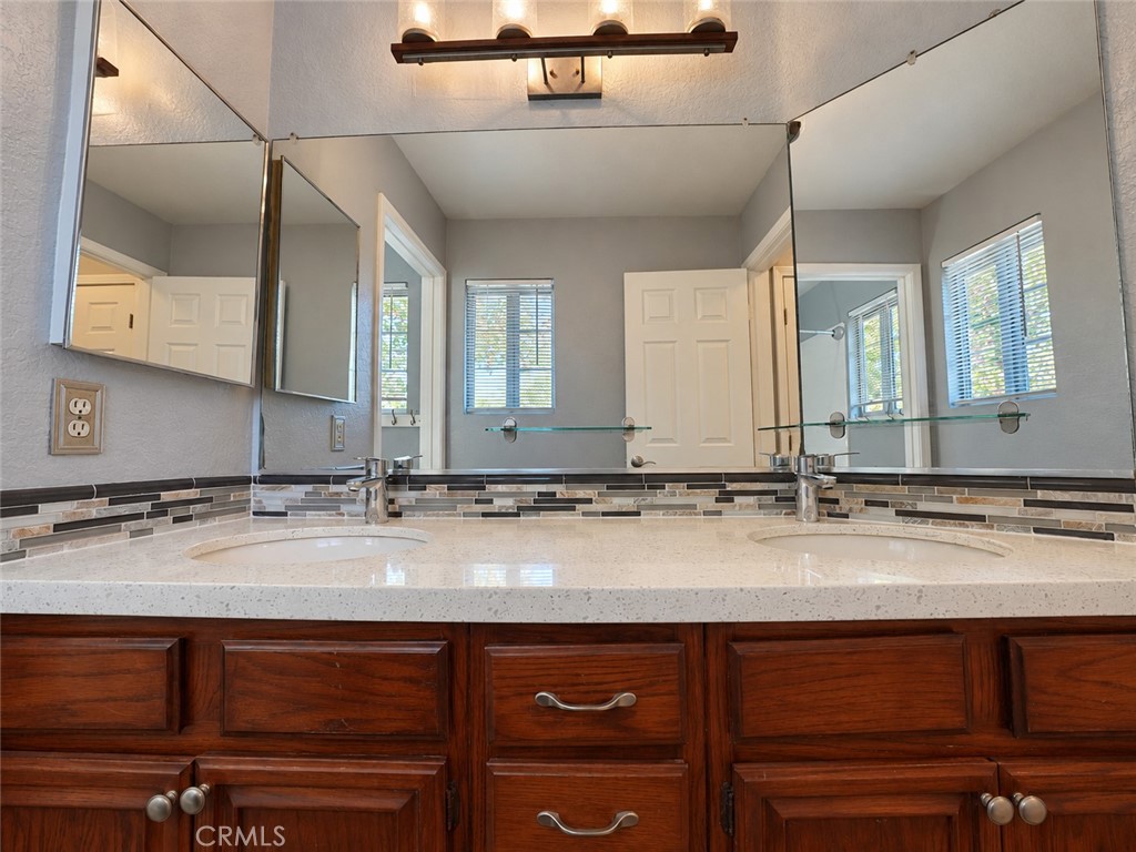 25652 Nottingham Court, Laguna Hills CA 92653 - photo 29