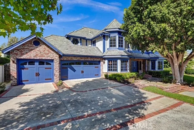 25871 Nellie Gail Road, Laguna Hills, CA 92653