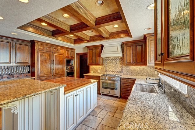 25871 Nellie Gail Road, Laguna Hills CA 92653 - photo 15