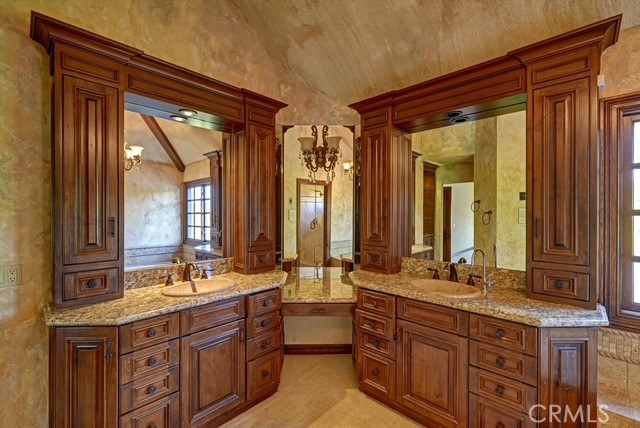 25871 Nellie Gail Road, Laguna Hills CA 92653 - photo 28