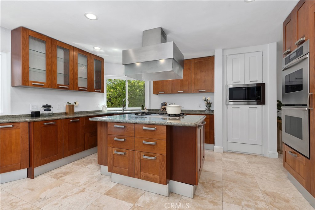 25901 Nellie Gail, Laguna Hills CA 92653 - photo 12