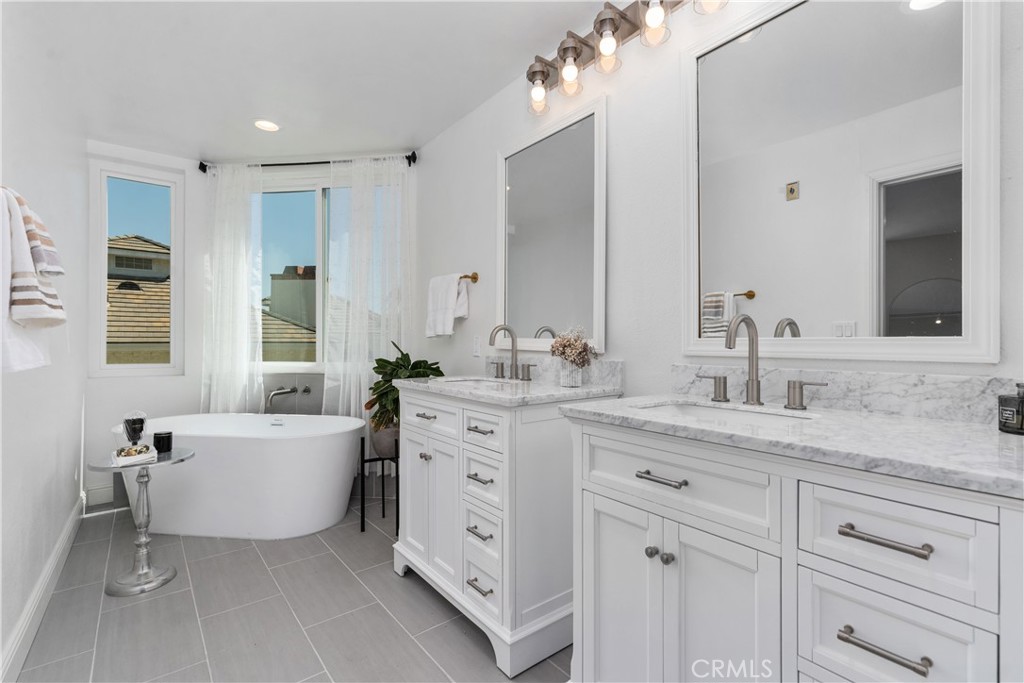 primary bath - 25901 Nellie Gail, Laguna Hills CA 92653 - photo 19