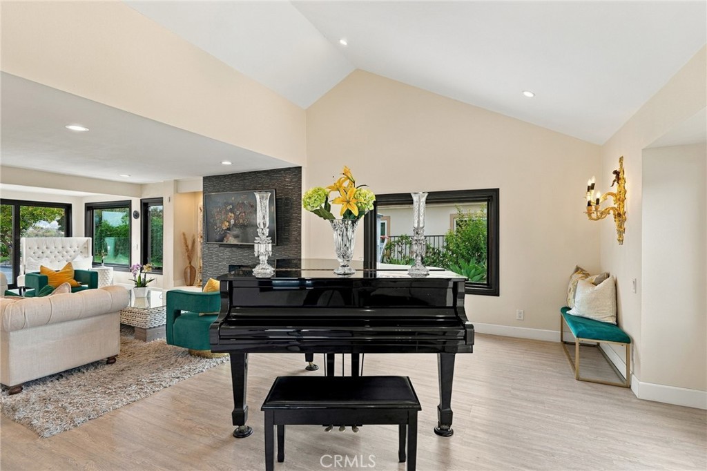 25901 Prairestone Drive, Laguna Hills CA 92653 - photo 21