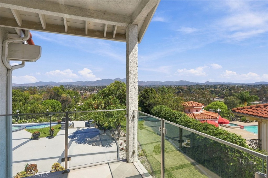 25901 Prairestone Drive, Laguna Hills CA 92653 - photo 36