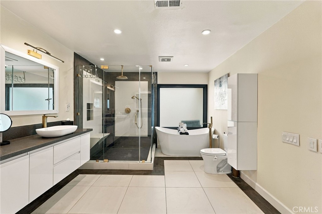 25901 Prairestone Drive, Laguna Hills CA 92653 - photo 39