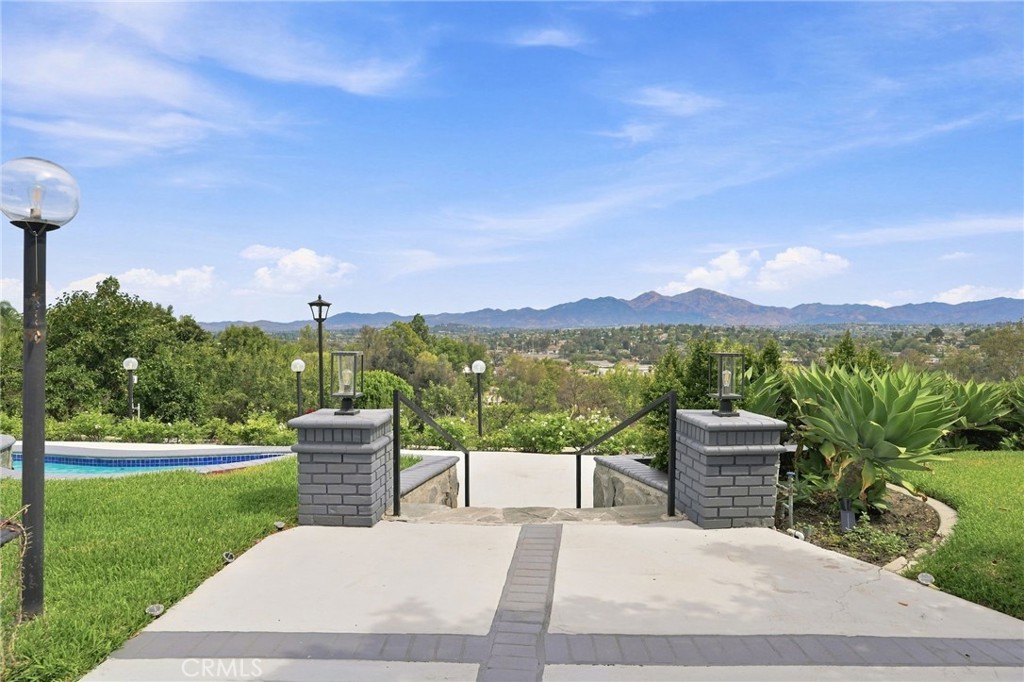 25901 Prairestone Drive, Laguna Hills CA 92653 - photo 56