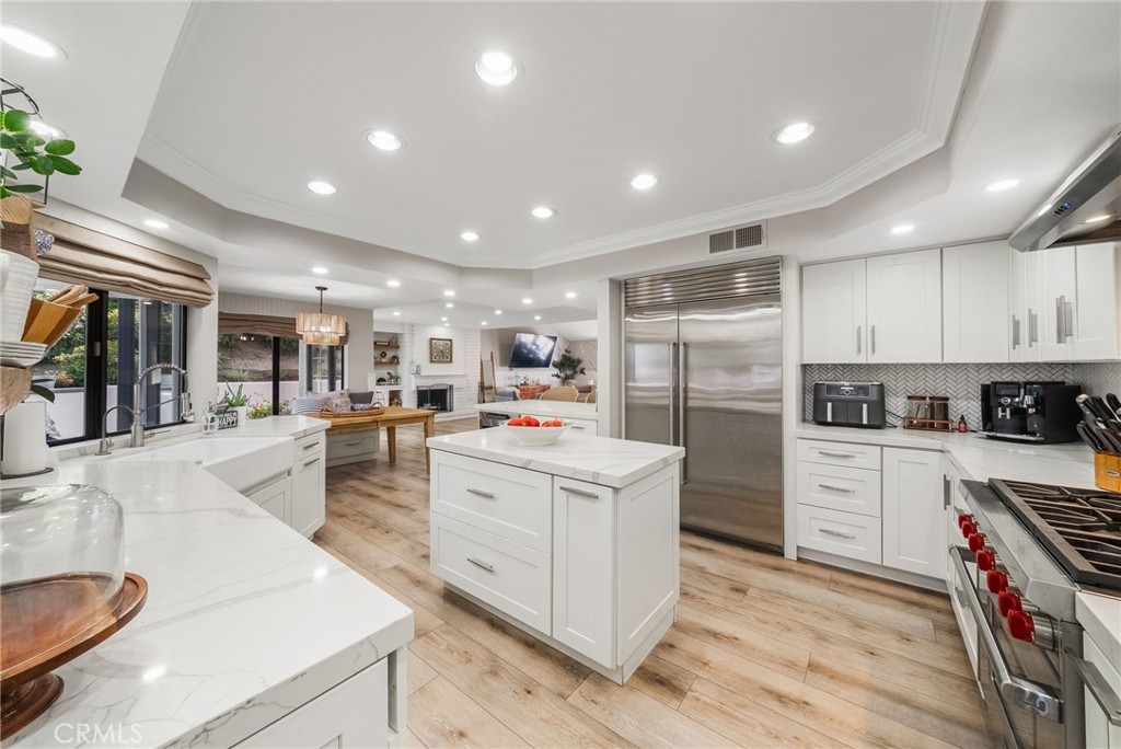 25902 Hitching Rail, Laguna Hills CA 92653 - photo 8