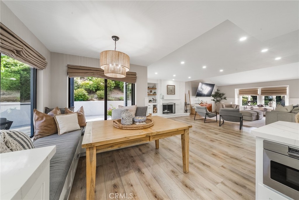 25902 Hitching Rail, Laguna Hills CA 92653 - photo 9