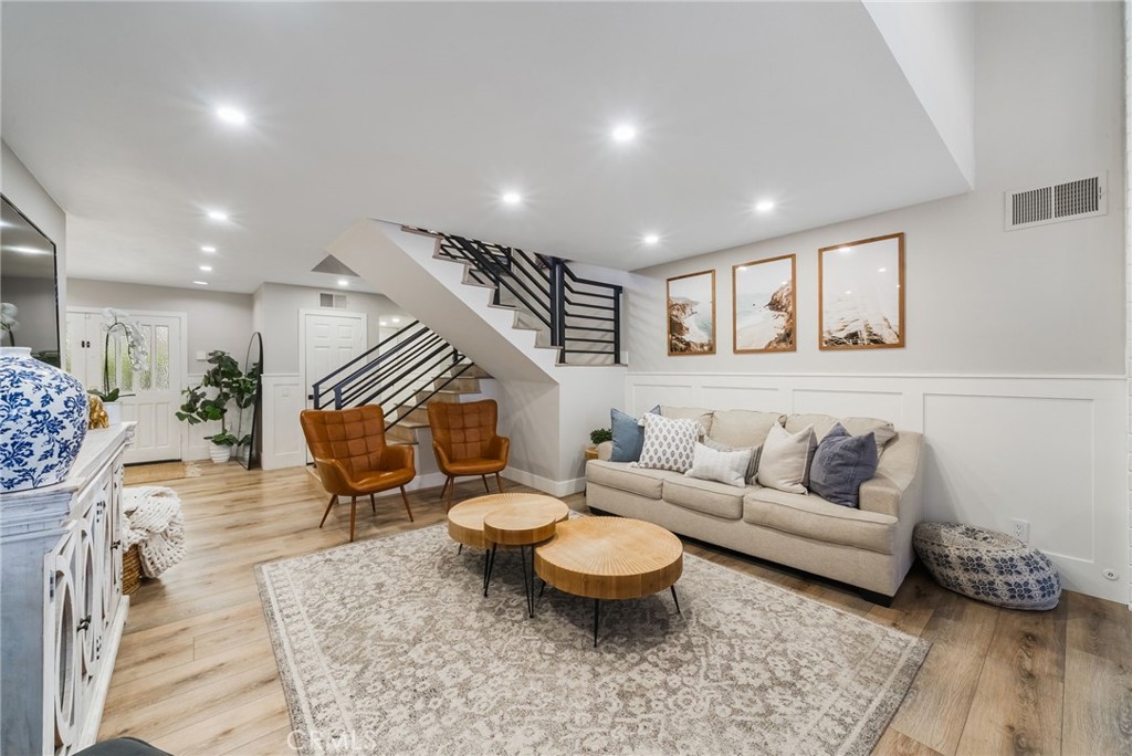 25902 Hitching Rail, Laguna Hills CA 92653 - photo 14