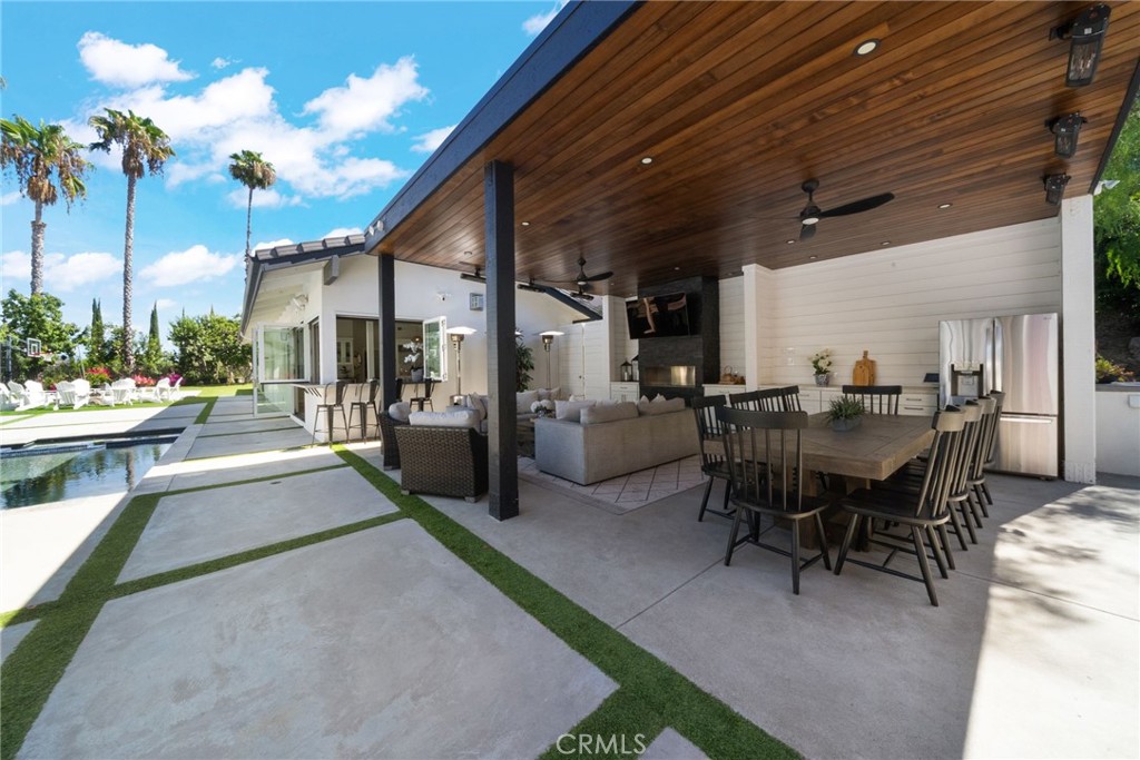 25902 Hitching Rail, Laguna Hills CA 92653 - photo 40