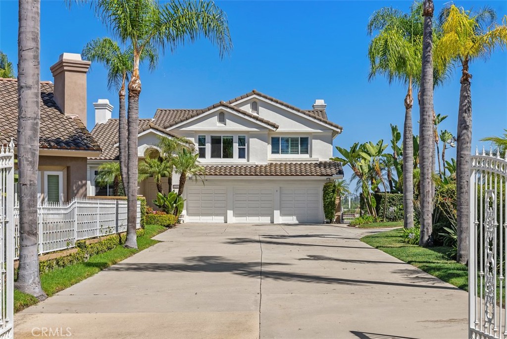 25965 Cedarbluff Terrace, Laguna Hills CA 92653 - photo 1