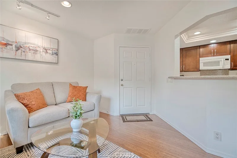 26062 Sunnyglen Avenue 99, Laguna Hills, CA 92653