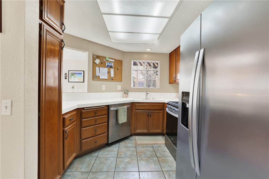 26075 Saratoga Avenue 129, Laguna Hills CA 92653 - photo 10