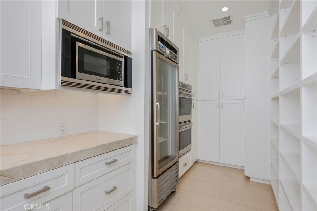 26192 Mount Diablo Road, Laguna Hills CA 92653 - photo 12