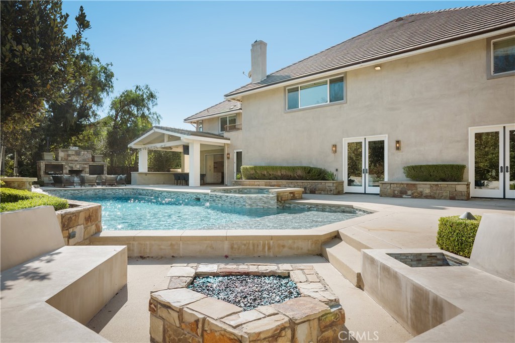 26192 Mount Diablo Road, Laguna Hills CA 92653 - photo 23