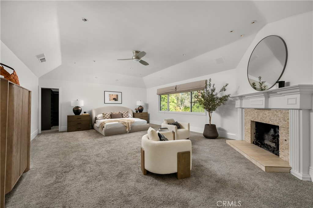 26192 Mount Diablo Road, Laguna Hills CA 92653 - photo 32