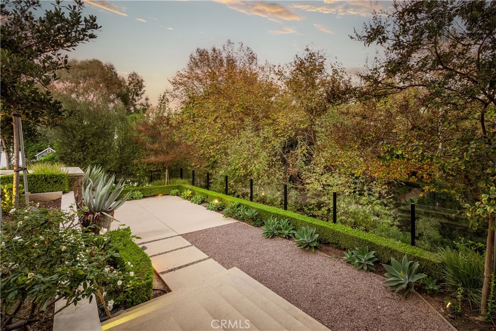 26192 Mount Diablo Road, Laguna Hills CA 92653 - photo 49