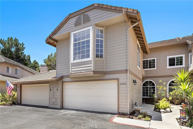 26226 Glendon Lane, Laguna Hills, CA 92653