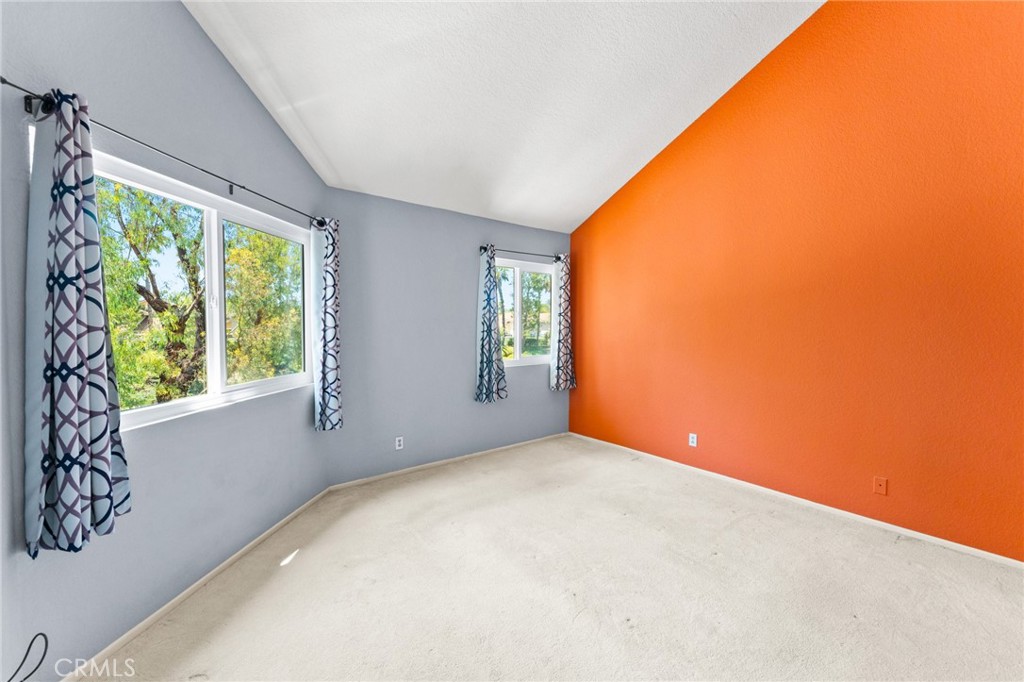 26282 Hanover, Laguna Hills CA 92653 - photo 9