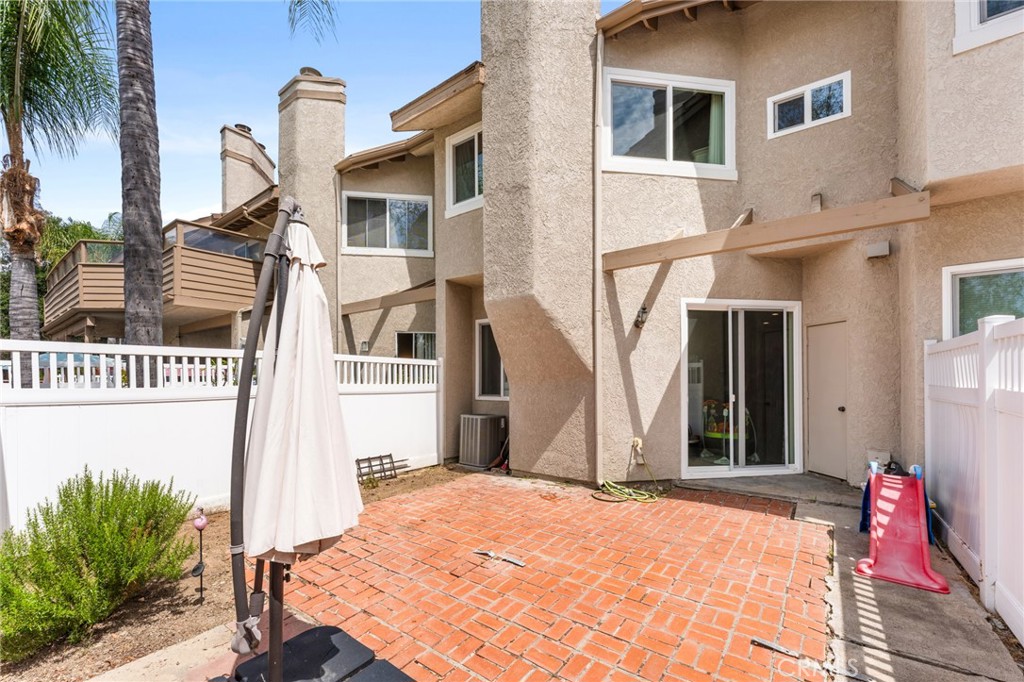 26282 Hanover, Laguna Hills CA 92653 - photo 25