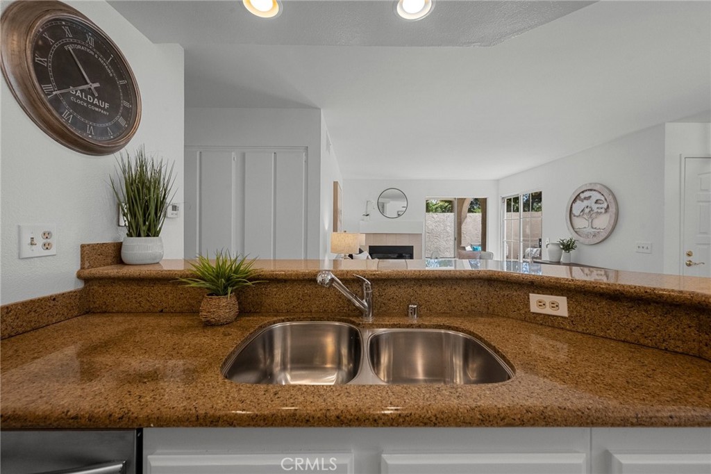 26622 Merienda 4, Laguna Hills CA 92656 - photo 20