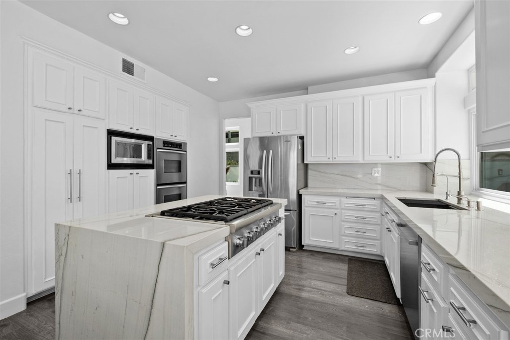 Kitchen - 26741 Bridlewood Drive, Laguna Hills CA 92653 - photo 7