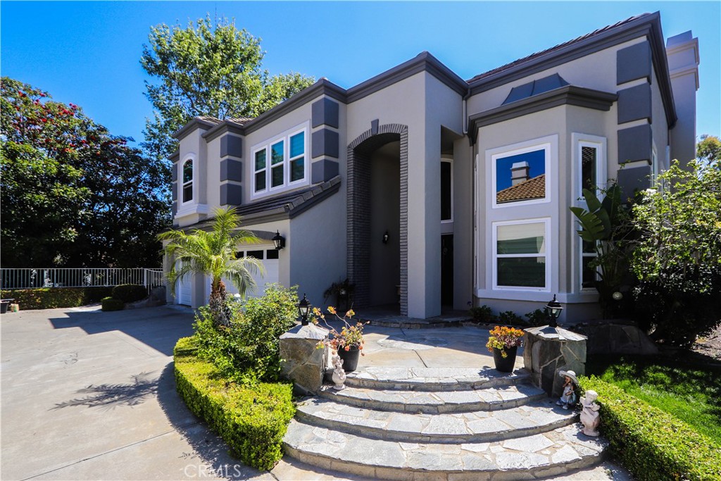 front view - 26962 Willow Tree Lane, Laguna Hills CA 92653 - photo 1