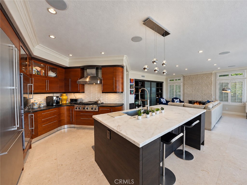 27052 Falling Leaf Drive, Laguna Hills CA 92653 - photo 15
