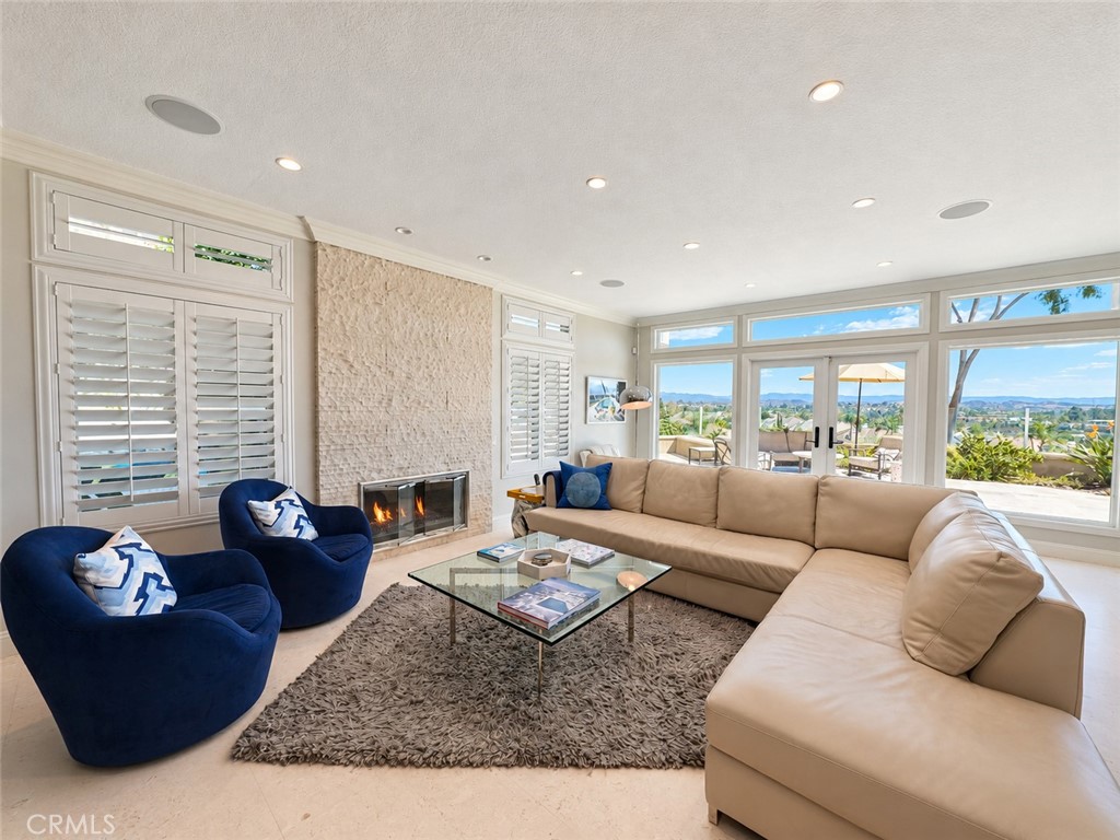 27052 Falling Leaf Drive, Laguna Hills CA 92653 - photo 18