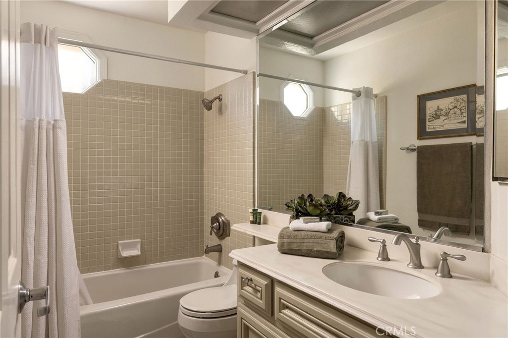 27401 Lost Colt Drive, Laguna Hills CA 92653 - photo 27