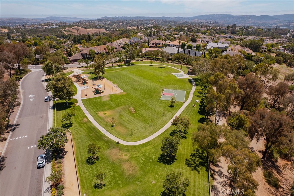 27401 Lost Colt Drive, Laguna Hills CA 92653 - photo 49