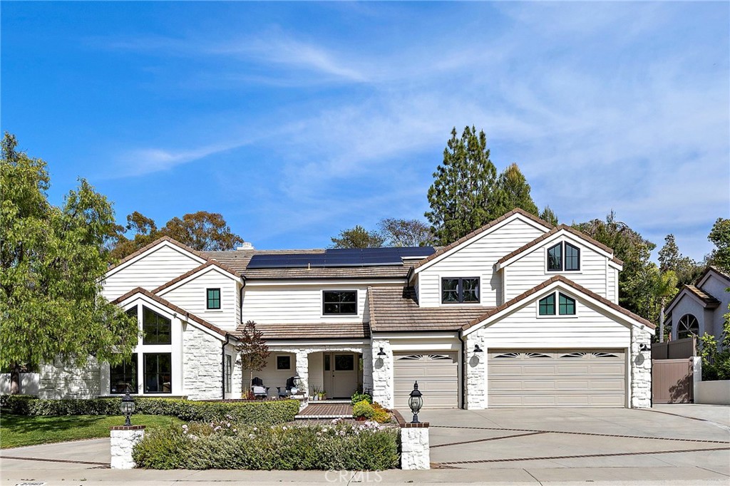 27562 Lost Trail Drive, Laguna Hills CA 92653 - photo 4