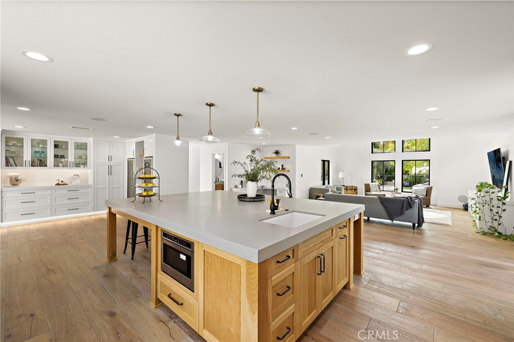 27562 Lost Trail Drive, Laguna Hills CA 92653 - photo 10