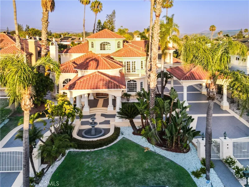 27612 Fargo, Laguna Hills