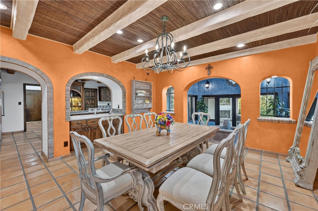 Breakfast room - 27641 Deputy, Laguna Hills CA 92653 - photo 20