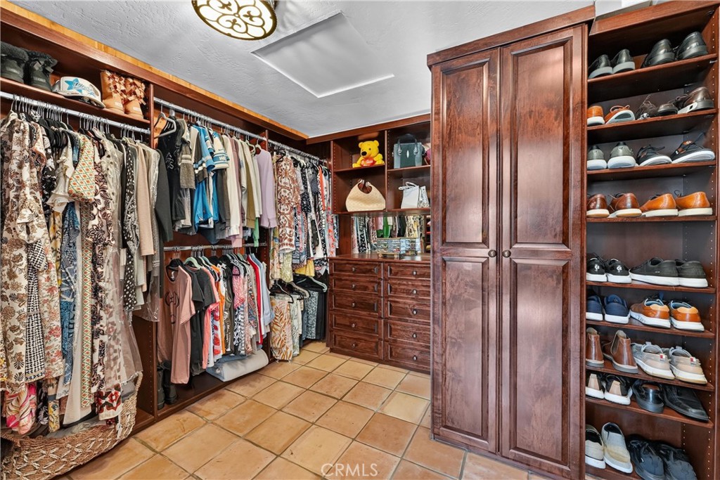 27641 Deputy, Laguna Hills CA 92653 - photo 47