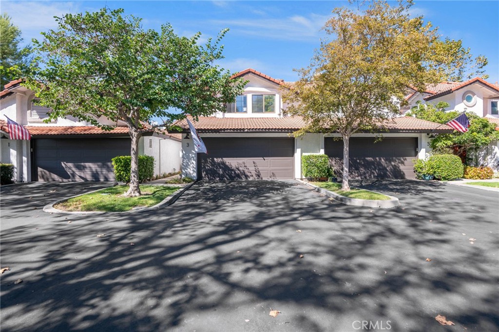Nice cul-de-sac - 3 Shadow Hill, Laguna Hills CA 92653 - photo 1