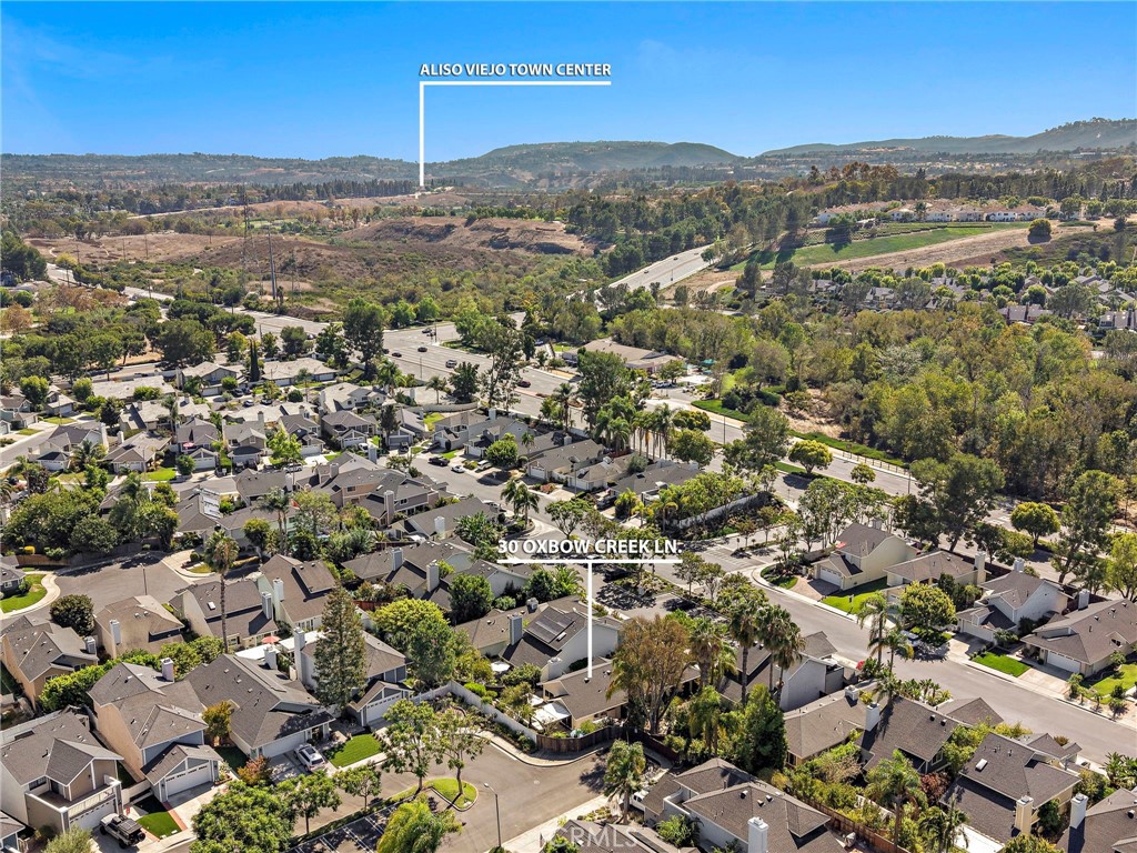 A great location, close to Aliso Viejo Town Center for shopping, restaurants and movies - 30 Oxbow Creek, Laguna Hills CA 92653 - photo 37