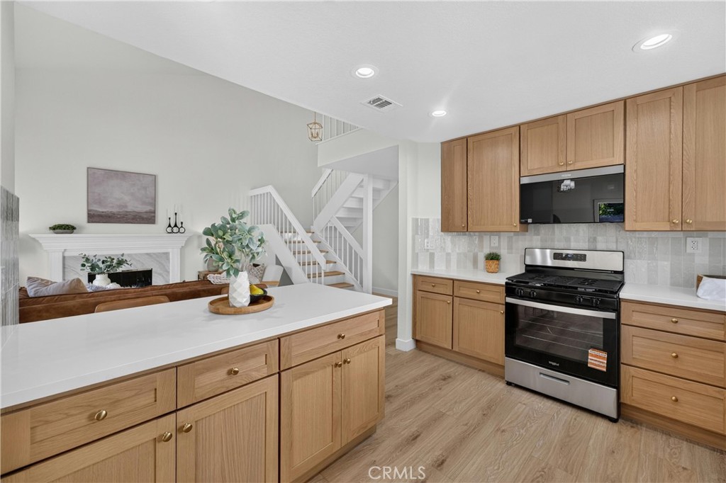 43 Oxbow Creek, Laguna Hills CA 92653 - photo 19