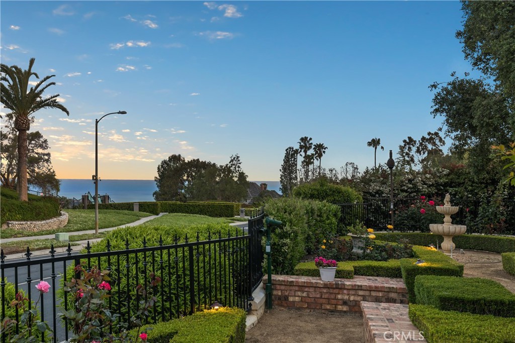 10 Old Ranch Road, Laguna Niguel CA 92677 - photo 35