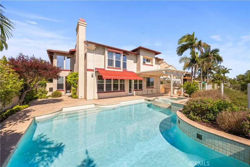 10 Salermo, Laguna Niguel, CA 92677