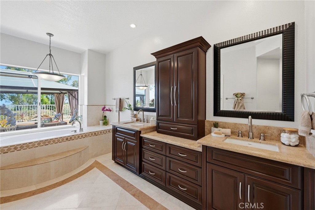 10 Toulon, Laguna Niguel CA 92677 - photo 37